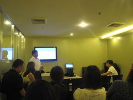 401578_353978761327817_2023889966_n